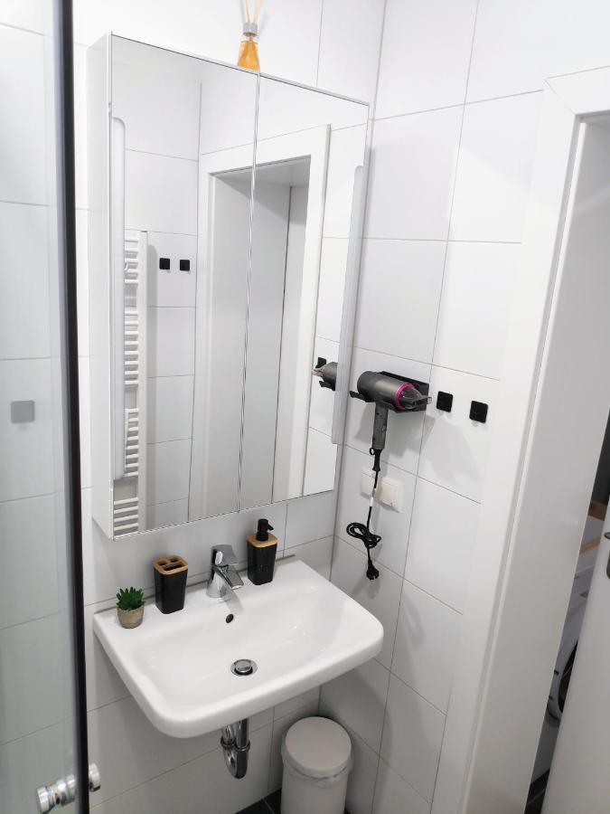 Humboldt Feel Good Apartments ウィーン エクステリア 写真